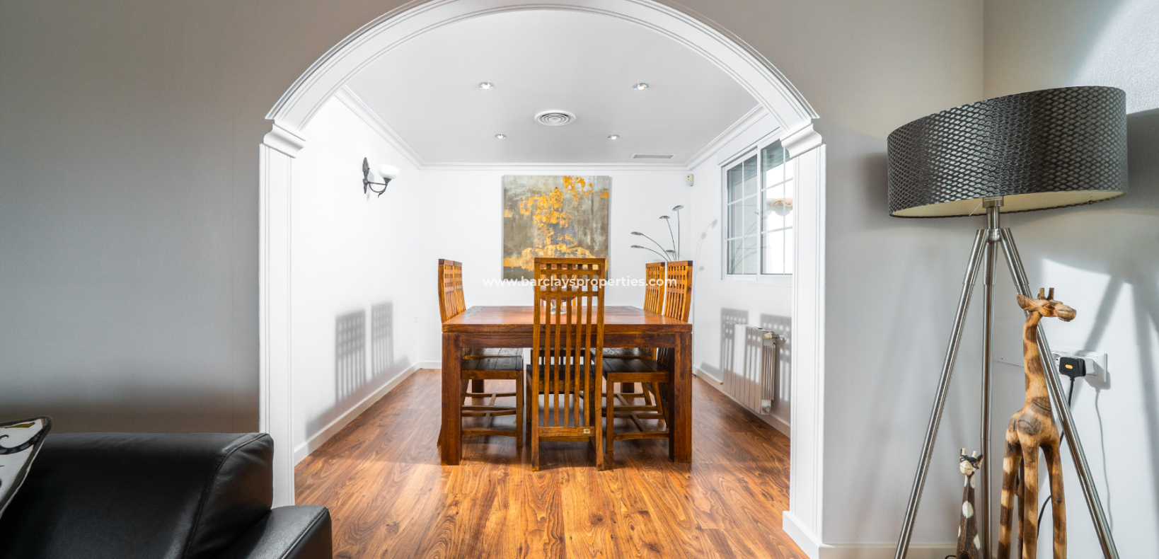 Resale - Fristaende Villa  - Urb. La Marina