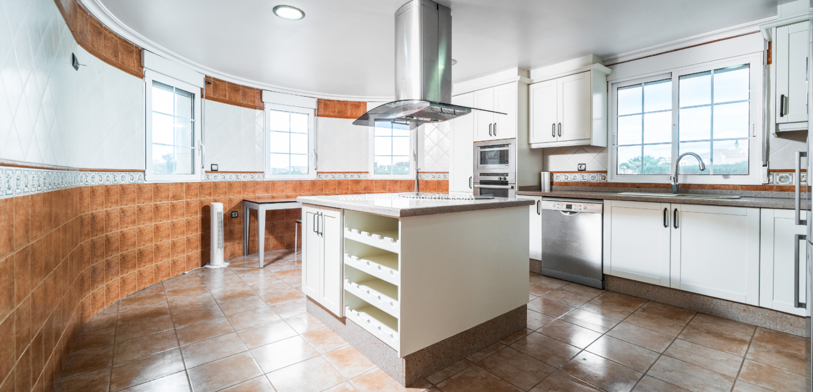 Resale - Fristaende Villa  - Urb. La Marina