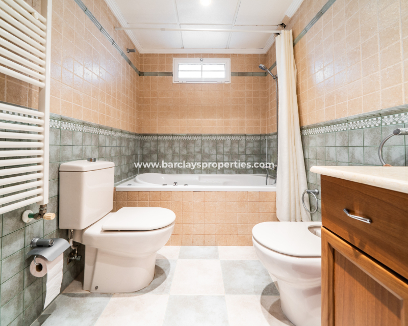 Resale - Fristaende Villa  - Urb. La Marina