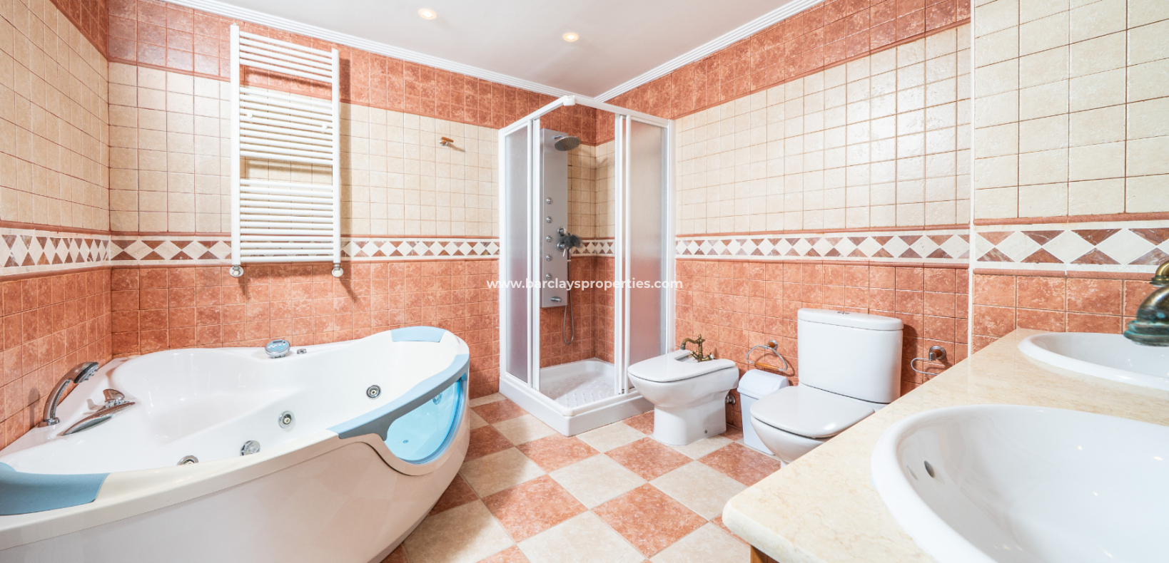 Resale - Fristaende Villa  - Urb. La Marina