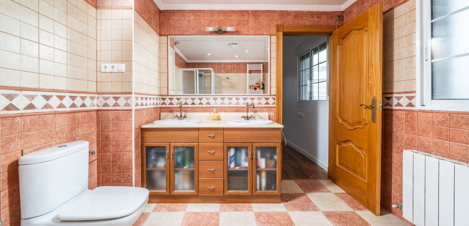 Resale - Fristaende Villa  - Urb. La Marina