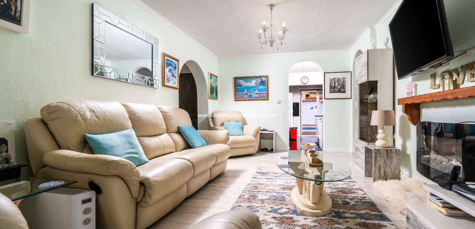 Resale - Fristaende Villa  - Urb. La Marina