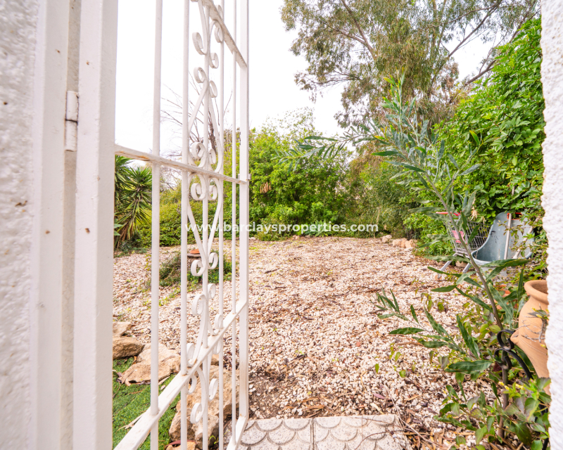 Resale - Fristaende Villa  - Urb. La Marina