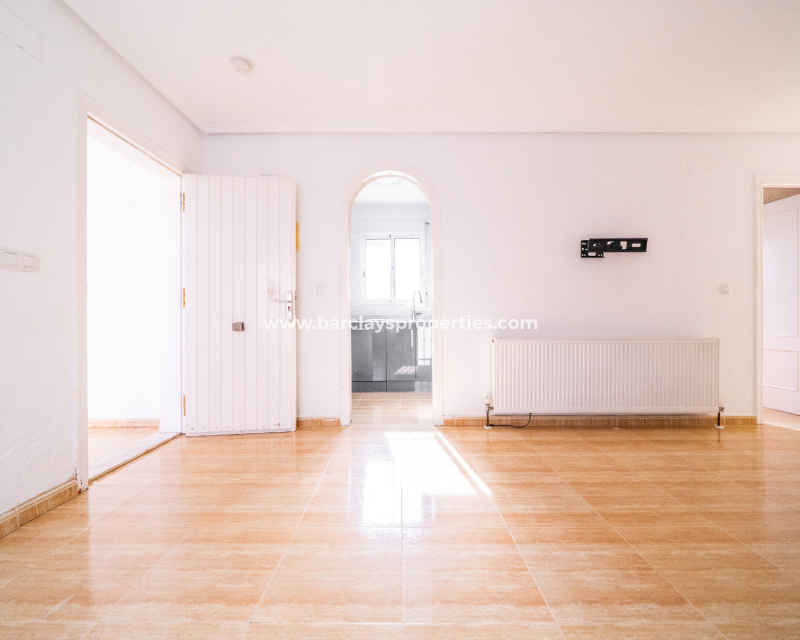 Resale - Fristaende Villa  - Urb. La Marina