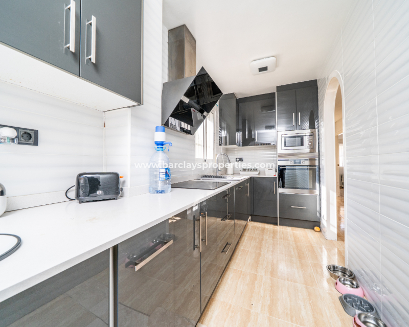 Resale - Fristaende Villa  - Urb. La Marina