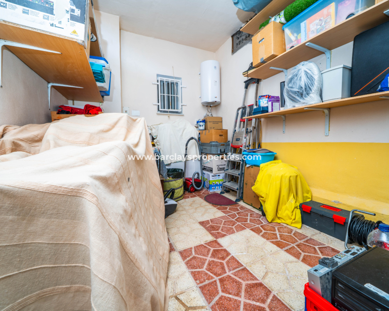 Resale - Fristaende Villa  - Urb. La Marina