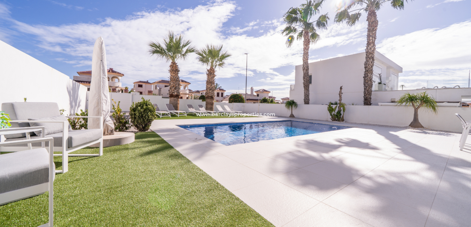 Resale - Fristaende Villa  - Urb. La Marina