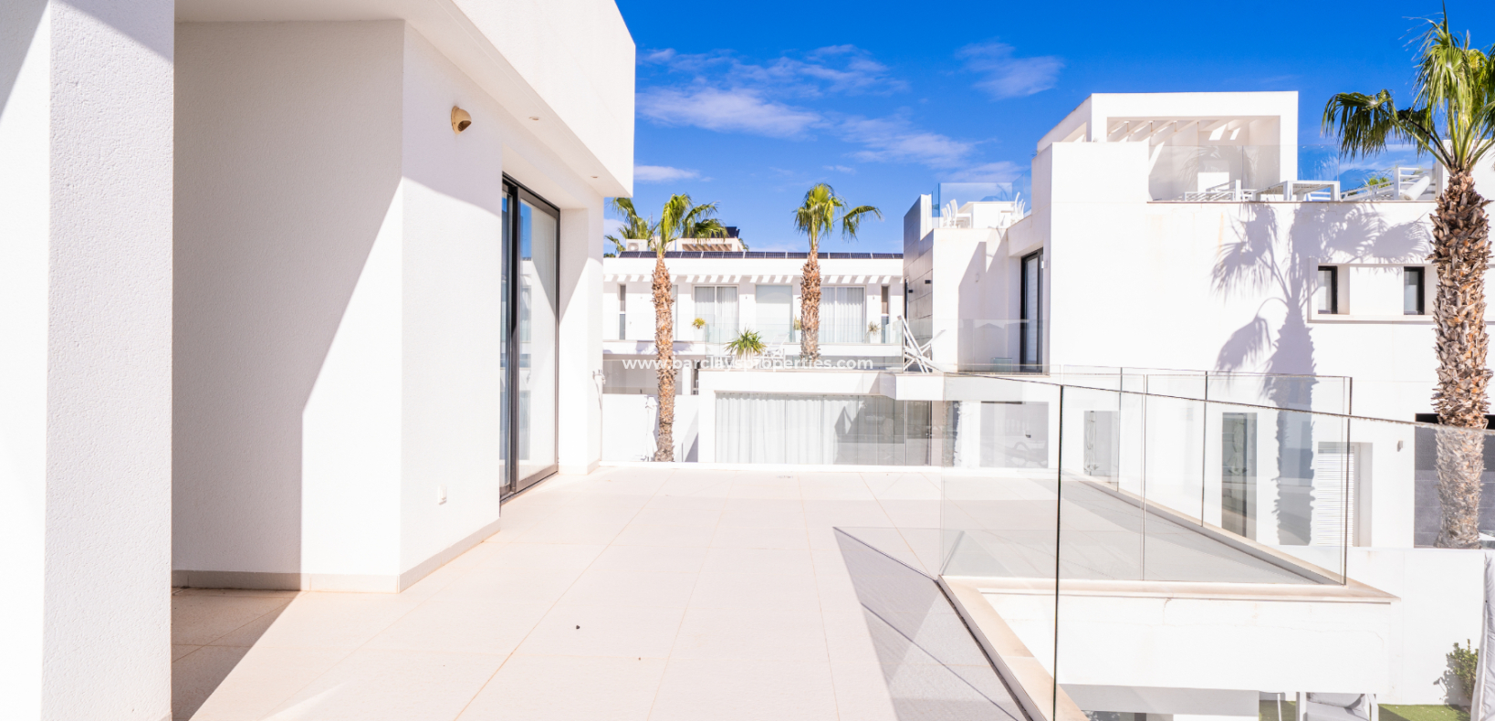 Resale - Fristaende Villa  - Urb. La Marina