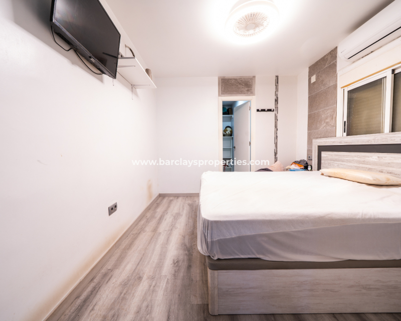 Resale - Fristaende Villa  - Urb. La Marina