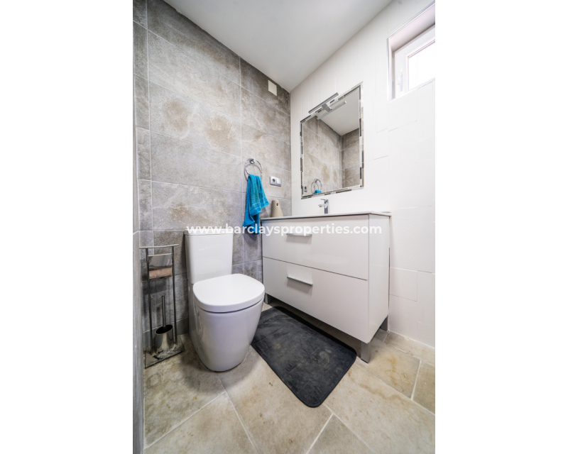 Resale - Fristaende Villa  - Urb. La Marina