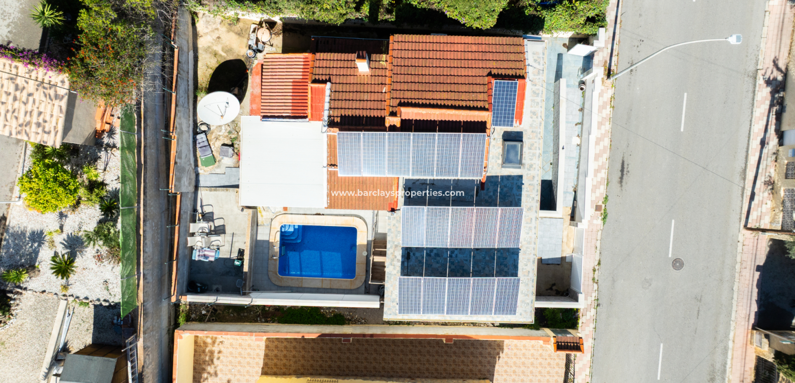 Resale - Fristaende Villa  - Urb. La Marina