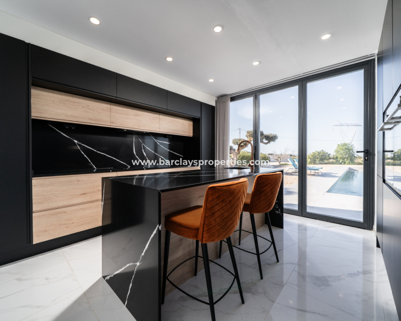 Resale - Fristaende Villa  - Urb. La Marina