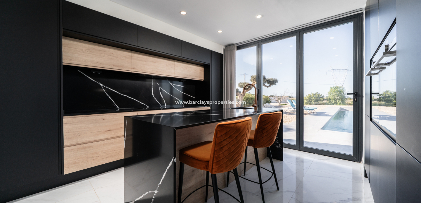 Resale - Fristaende Villa  - Urb. La Marina