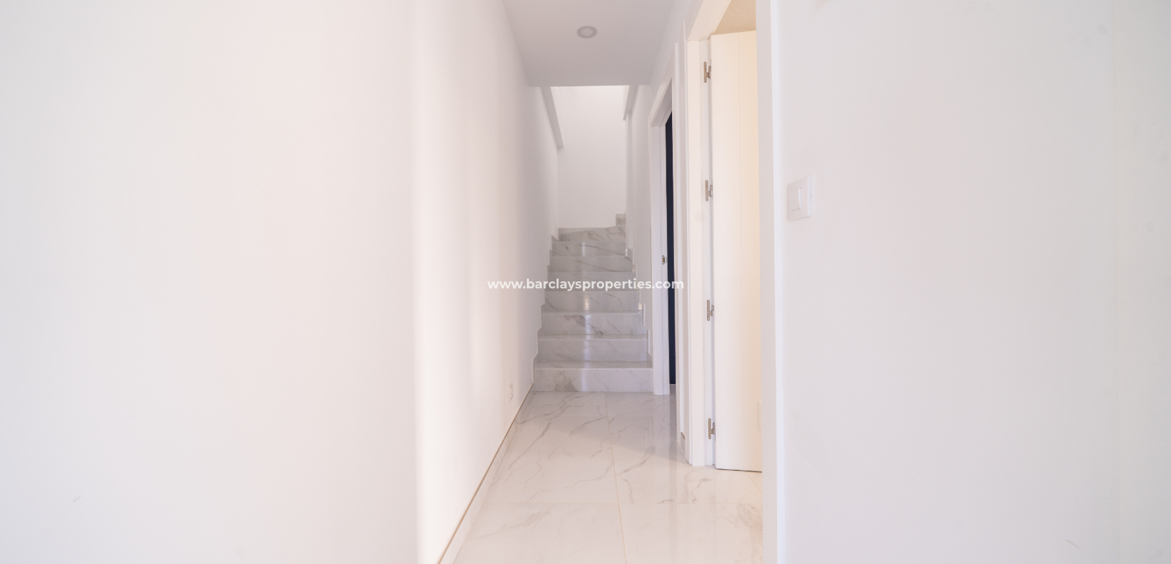 Resale - Fristaende Villa  - Urb. La Marina