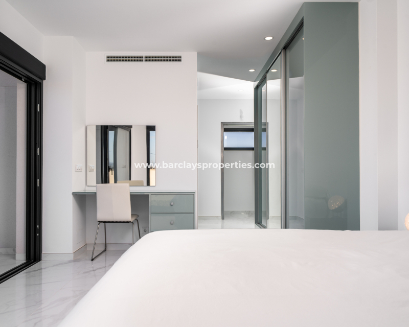 Resale - Fristaende Villa  - Urb. La Marina