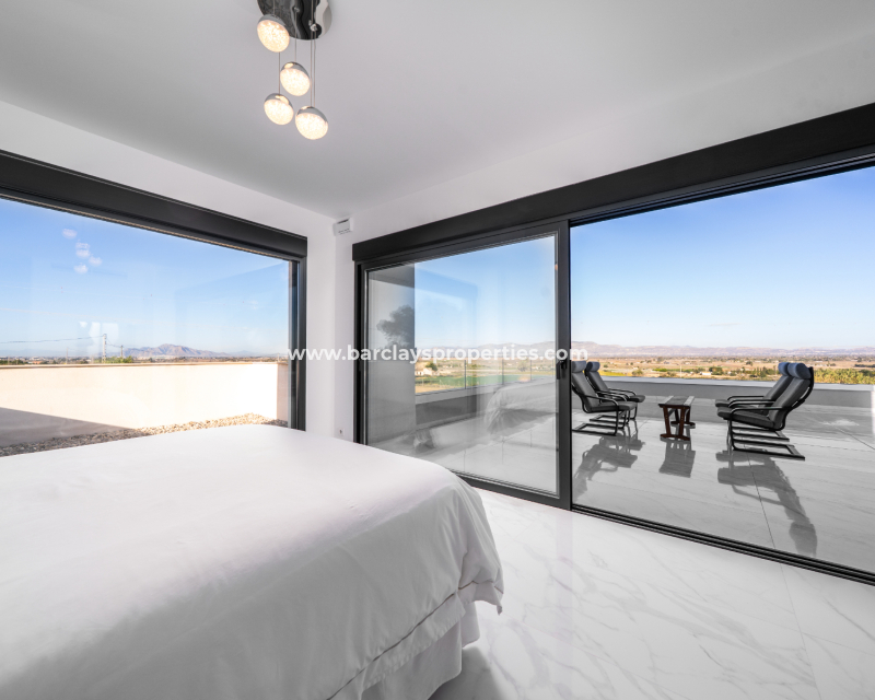 Resale - Fristaende Villa  - Urb. La Marina