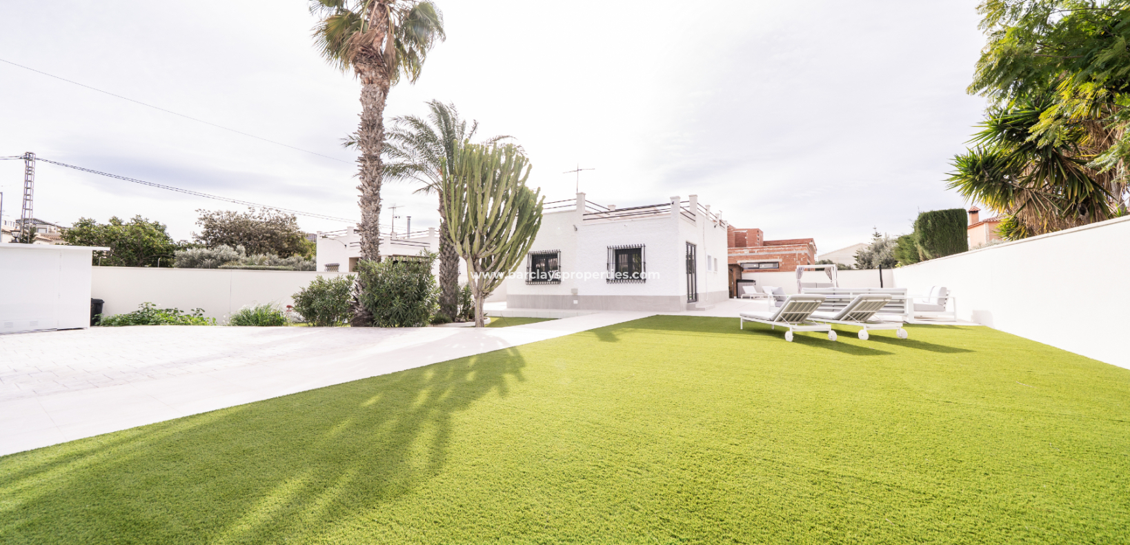 Resale - Fristaende Villa  - Urb. La Marina