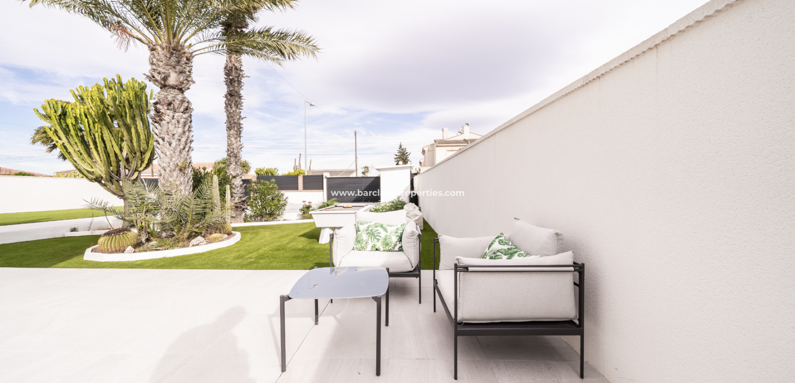 Resale - Fristaende Villa  - Urb. La Marina