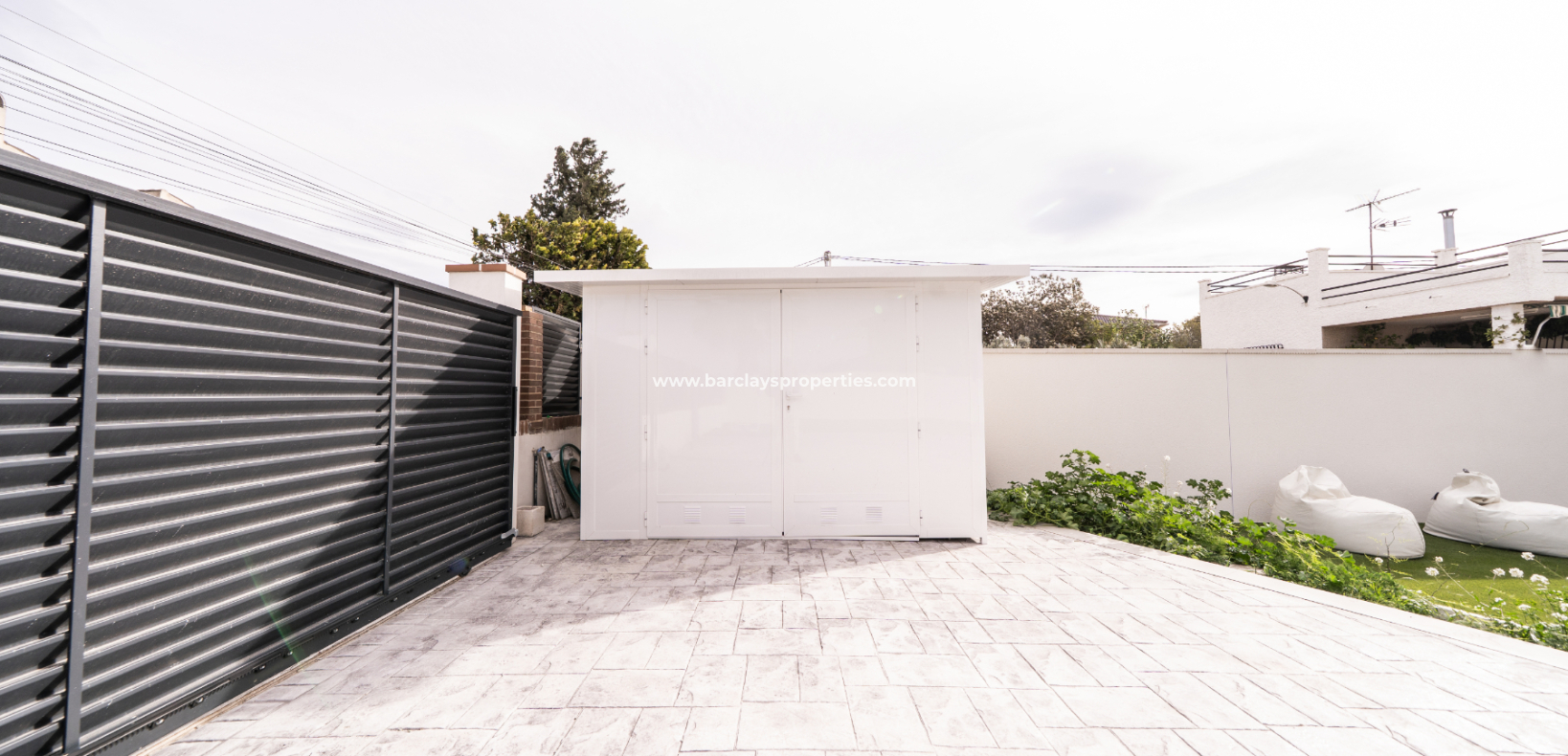 Resale - Fristaende Villa  - Urb. La Marina