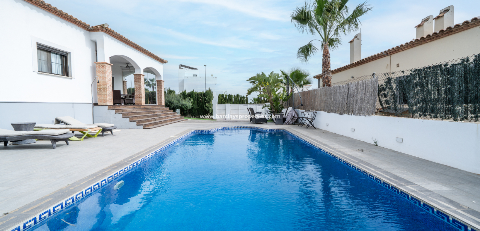 Resale - Fristaende Villa  - Urb. La Marina