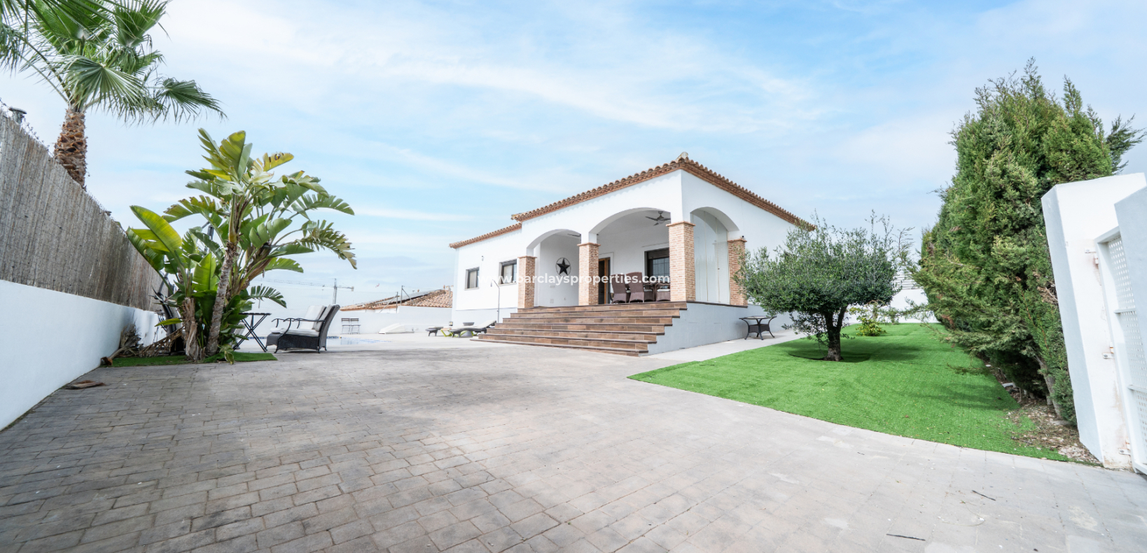 Resale - Fristaende Villa  - Urb. La Marina