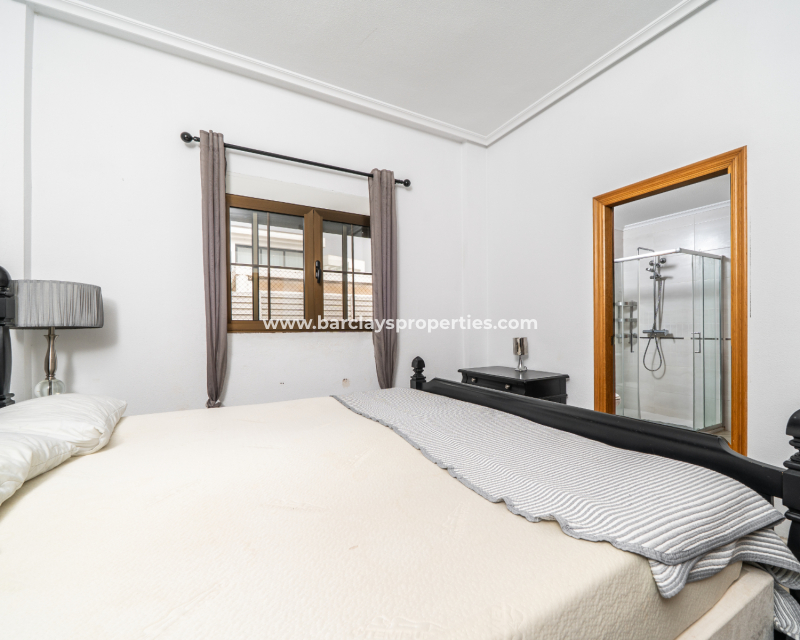 Resale - Fristaende Villa  - Urb. La Marina