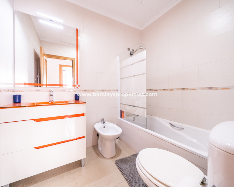 Resale - Fristaende Villa  - Urb. La Marina