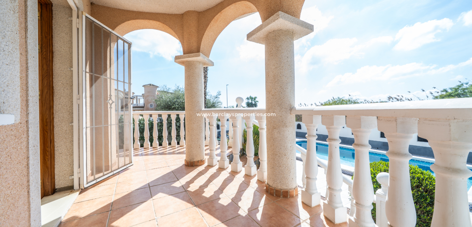 Resale - Fristaende Villa  - Urb. La Marina