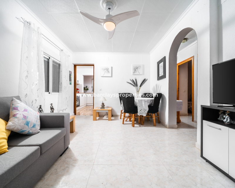 Resale - Fristaende Villa  - Urb. La Marina