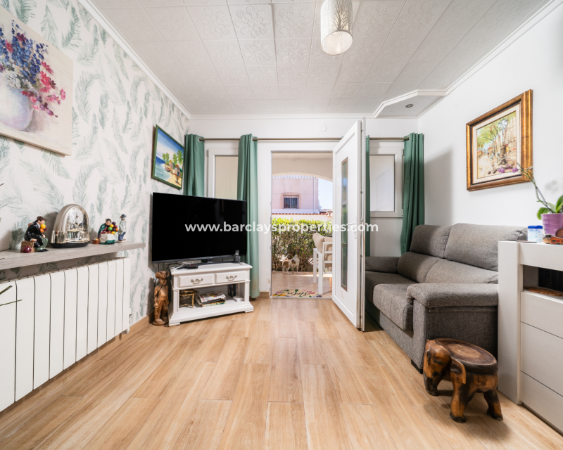 Resale - Fristaende Villa  - Urb. La Marina