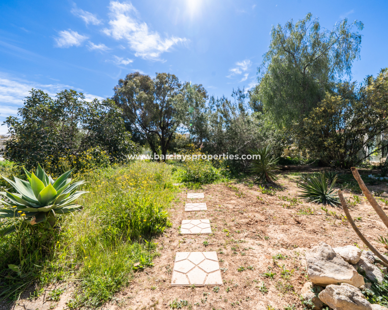 Resale - Fristaende Villa  - Urb. La Marina