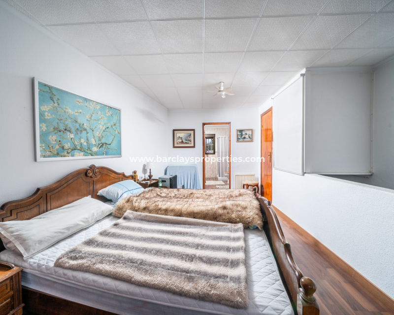 Resale - Fristaende Villa  - Urb. La Marina