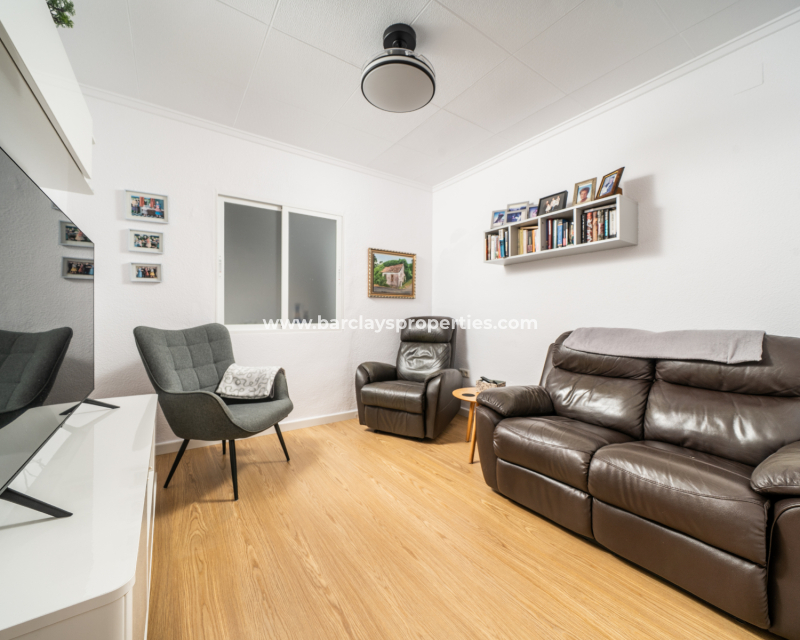 Resale - Fristaende Villa  - Urb. La Marina