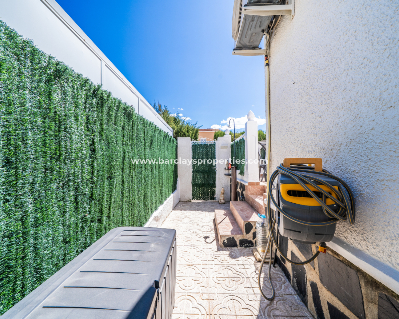 Resale - Fristaende Villa  - Urb. La Marina