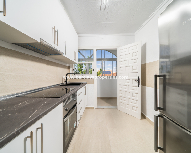 Resale - Fristaende Villa  - Urb. La Marina