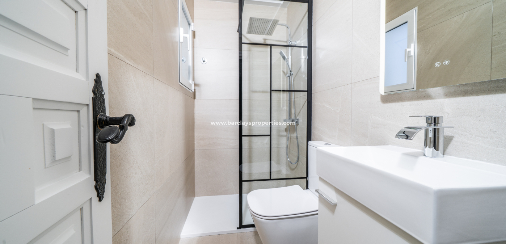 Resale - Fristaende Villa  - Urb. La Marina