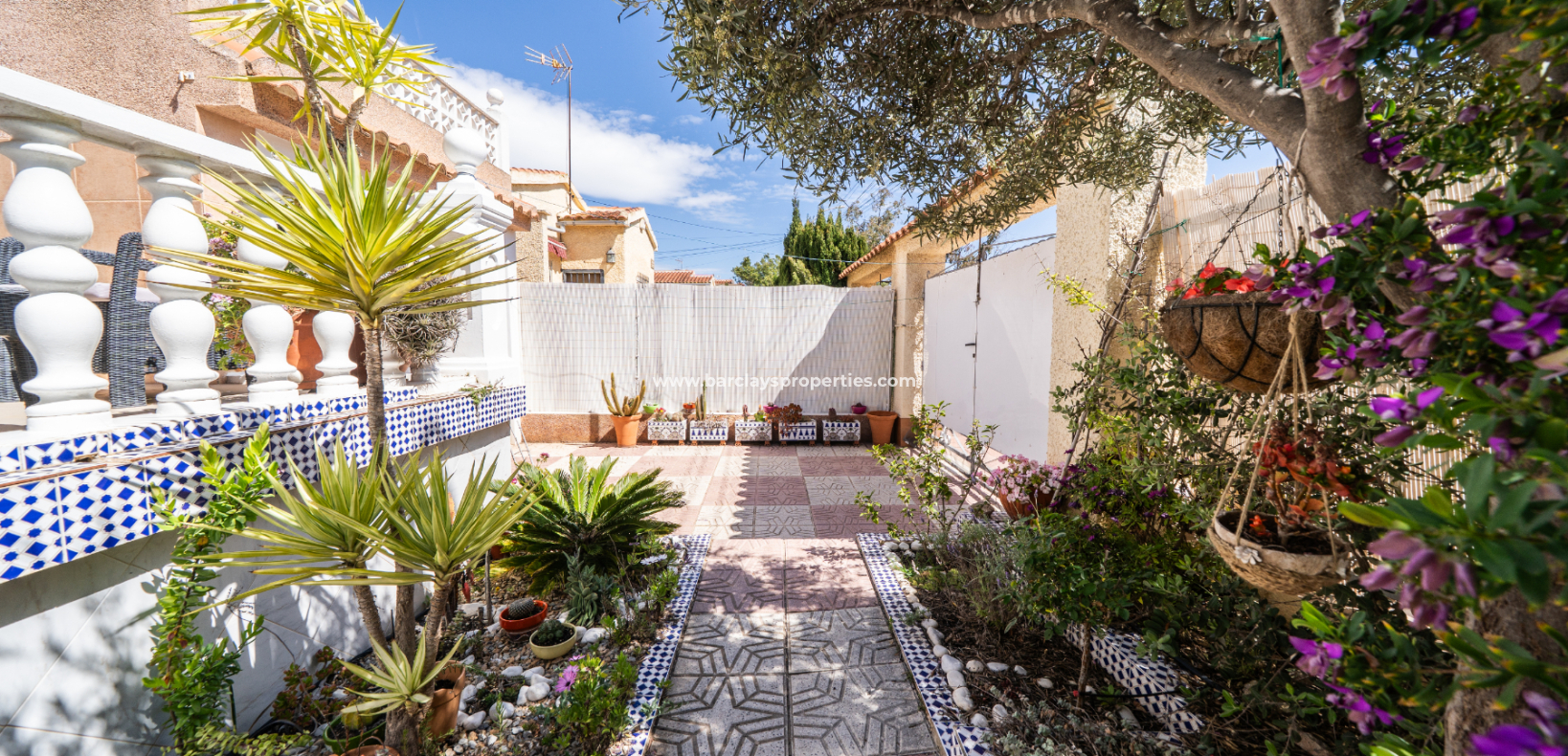 Resale - Fristaende Villa  - Urb. La Marina