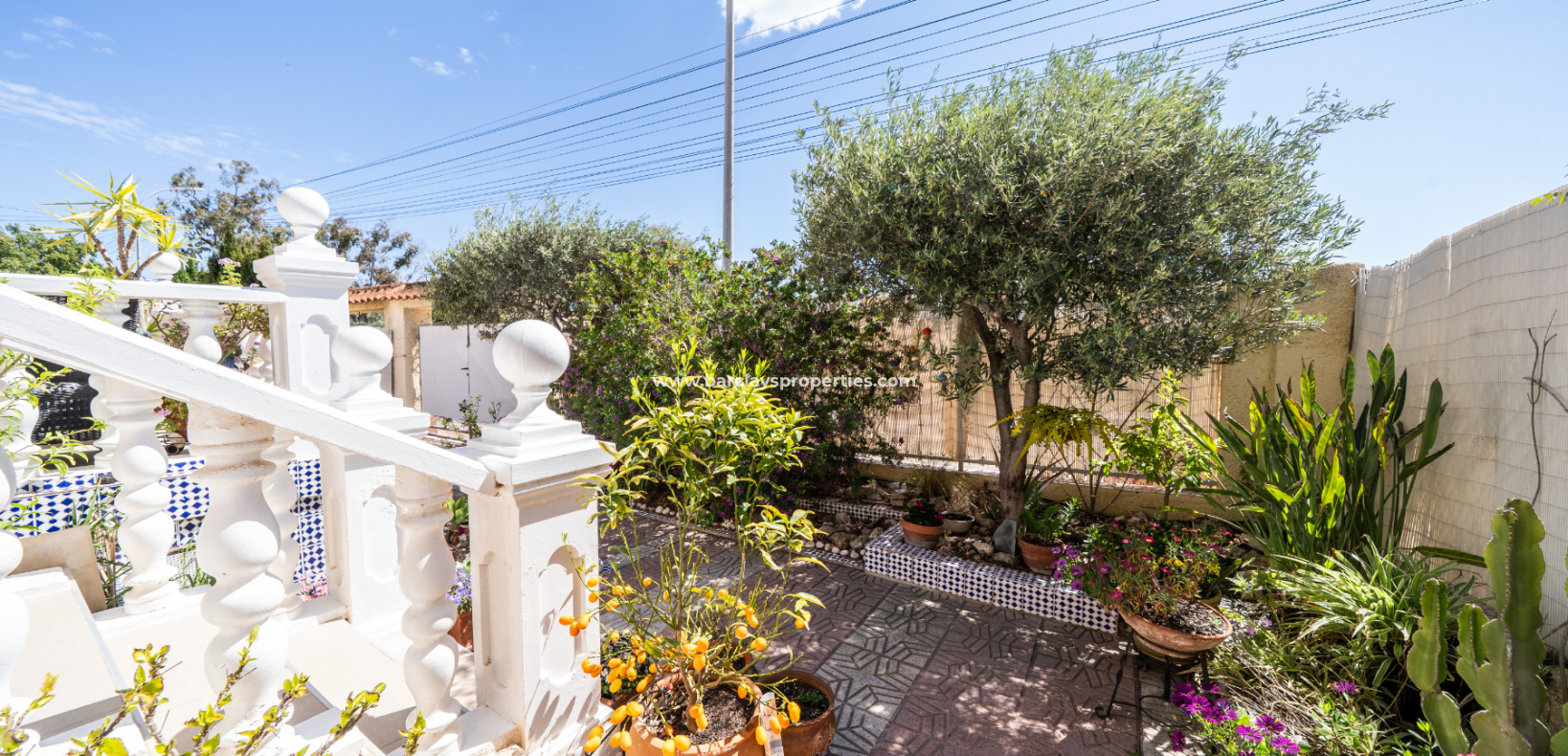 Resale - Fristaende Villa  - Urb. La Marina