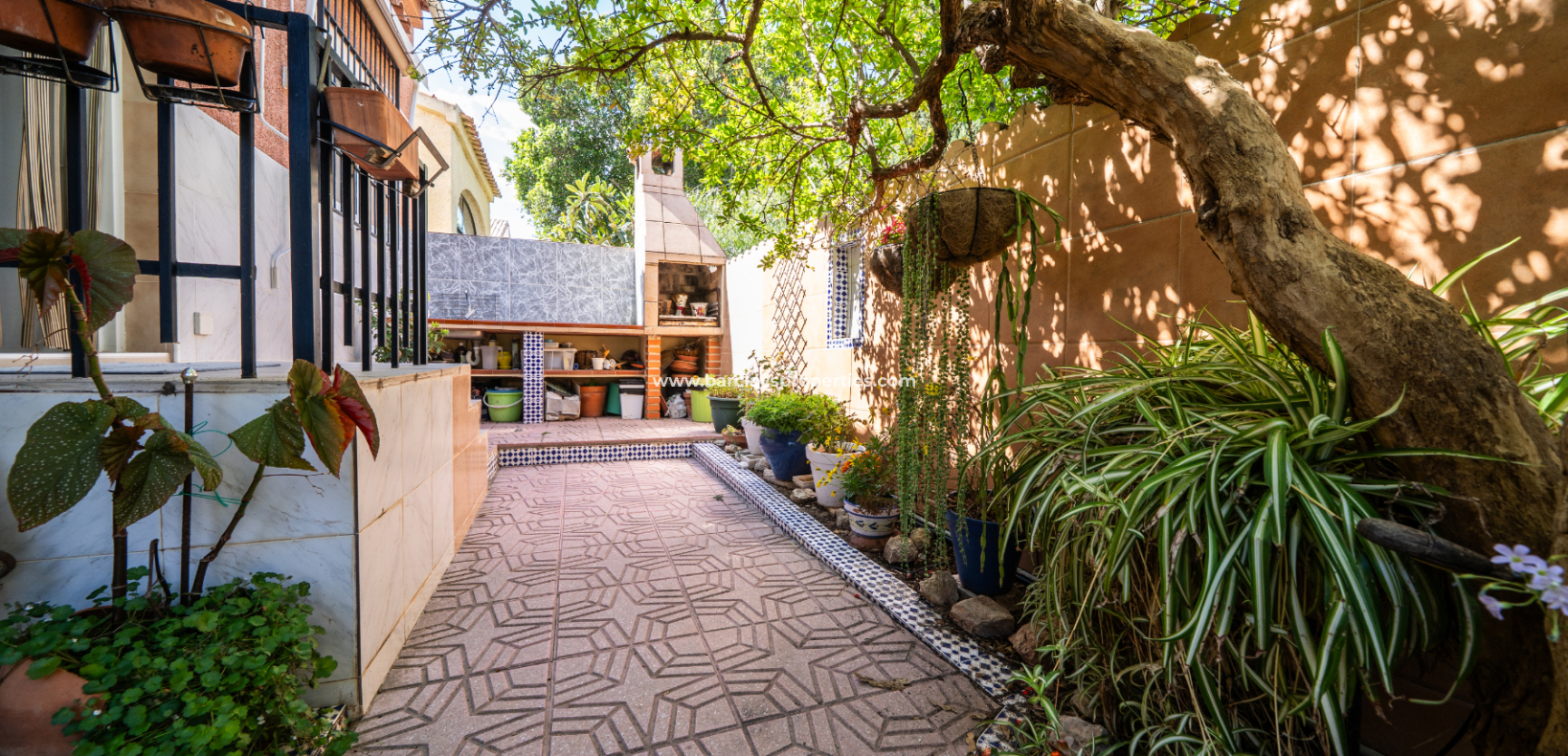 Resale - Fristaende Villa  - Urb. La Marina