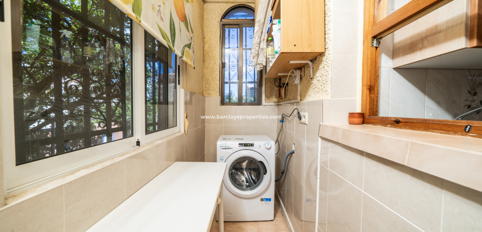 Resale - Fristaende Villa  - Urb. La Marina