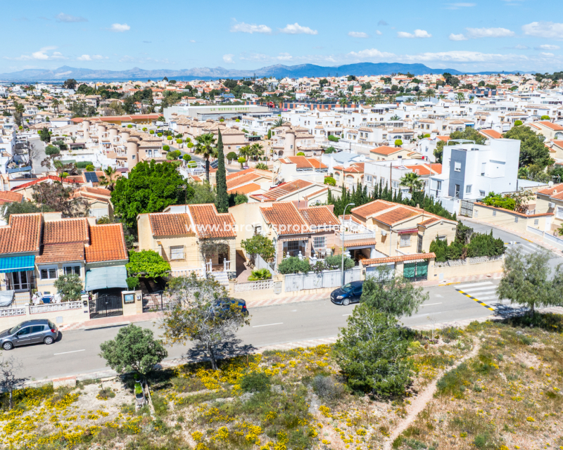 Resale - Fristaende Villa  - Urb. La Marina