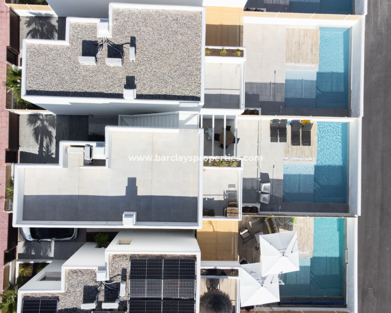 Resale - Fristaende Villa  - Urb. La Marina