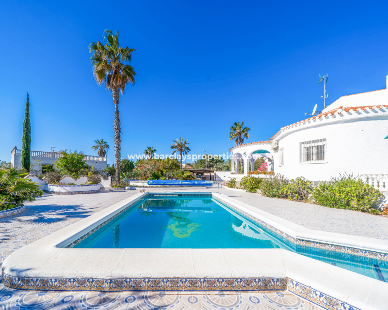 Resale - Fristaende Villa  - Urb. La Marina