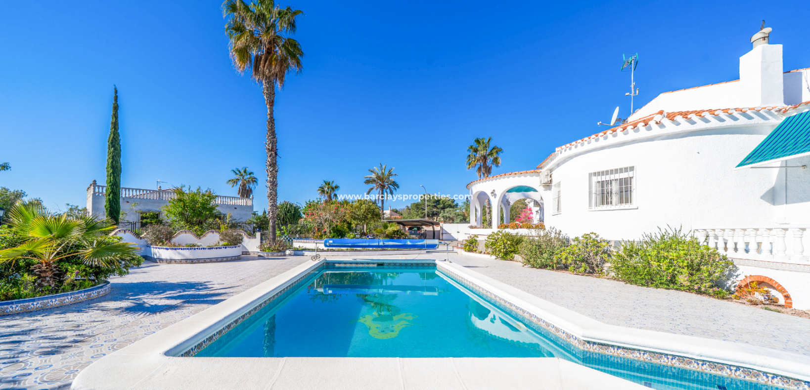 Resale - Fristaende Villa  - Urb. La Marina