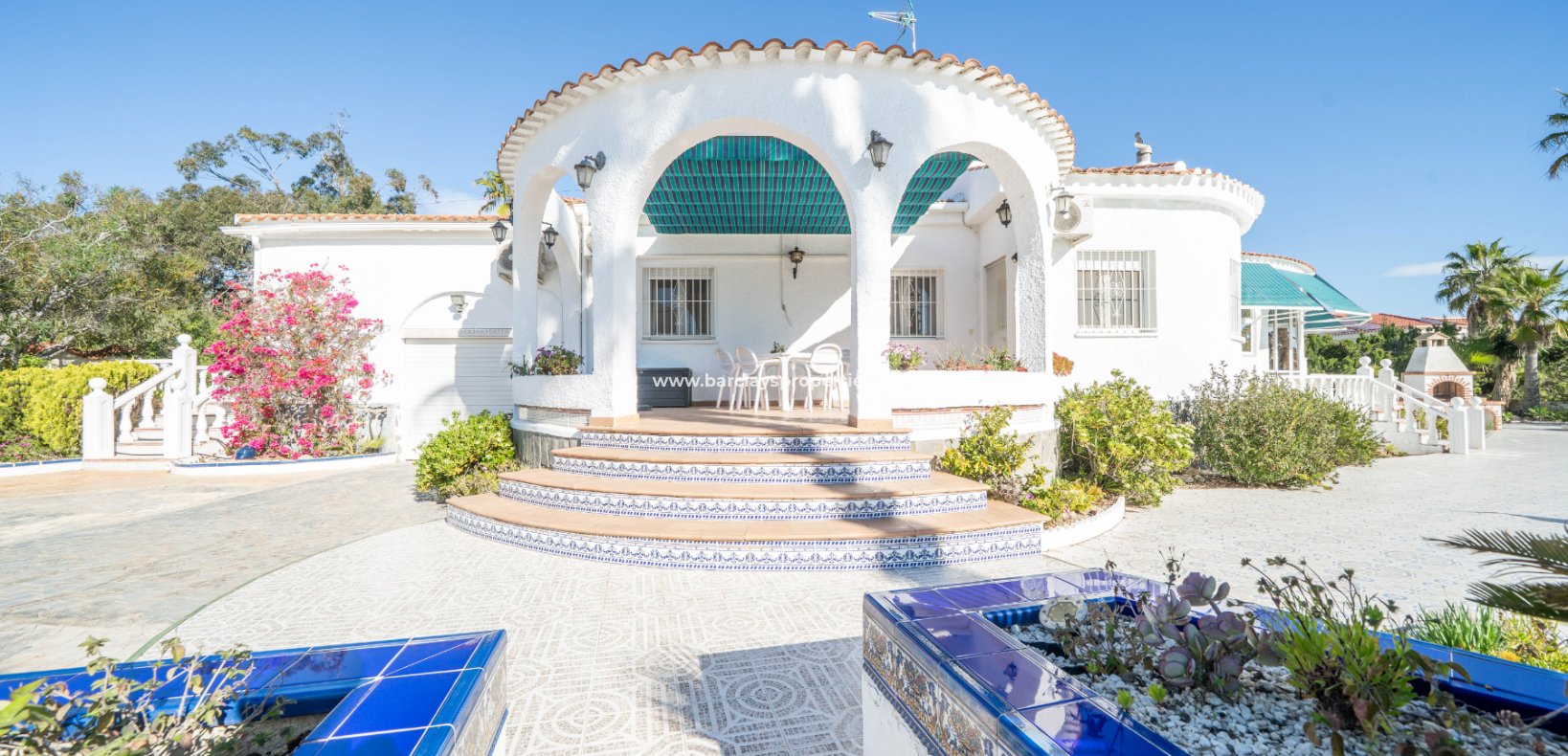 Resale - Fristaende Villa  - Urb. La Marina