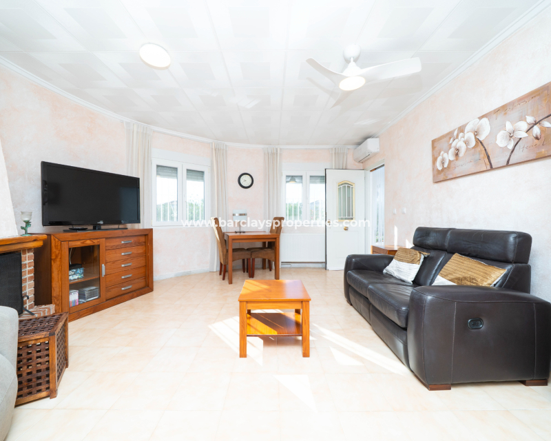 Resale - Fristaende Villa  - Urb. La Marina