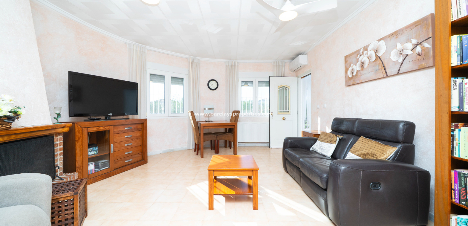 Resale - Fristaende Villa  - Urb. La Marina