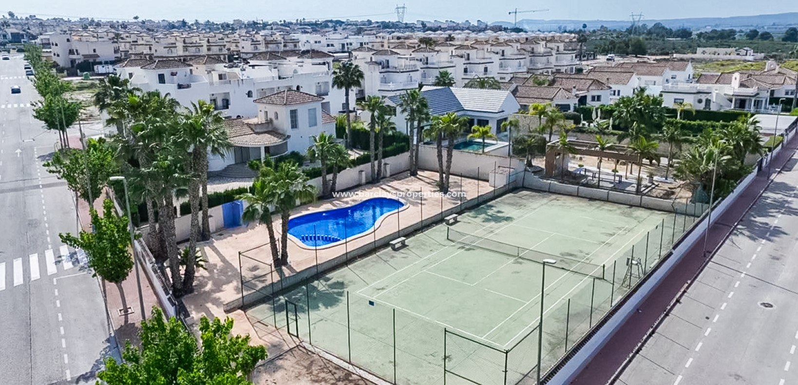 Resale - Fristaende Villa  - Urb. La Marina