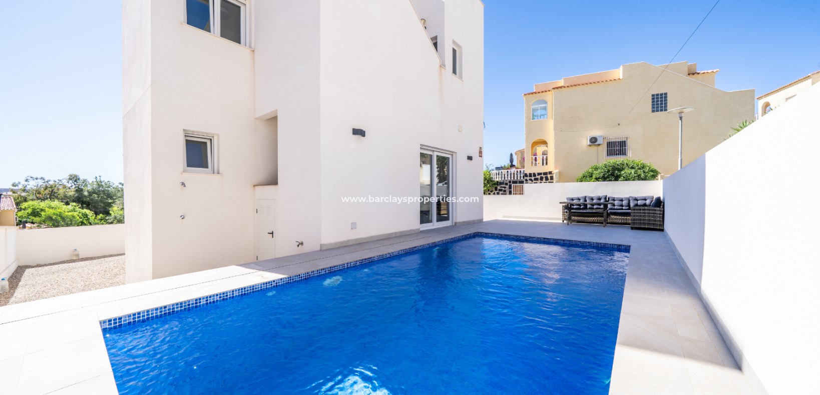 Resale - Fristaende Villa  - Urb. La Marina