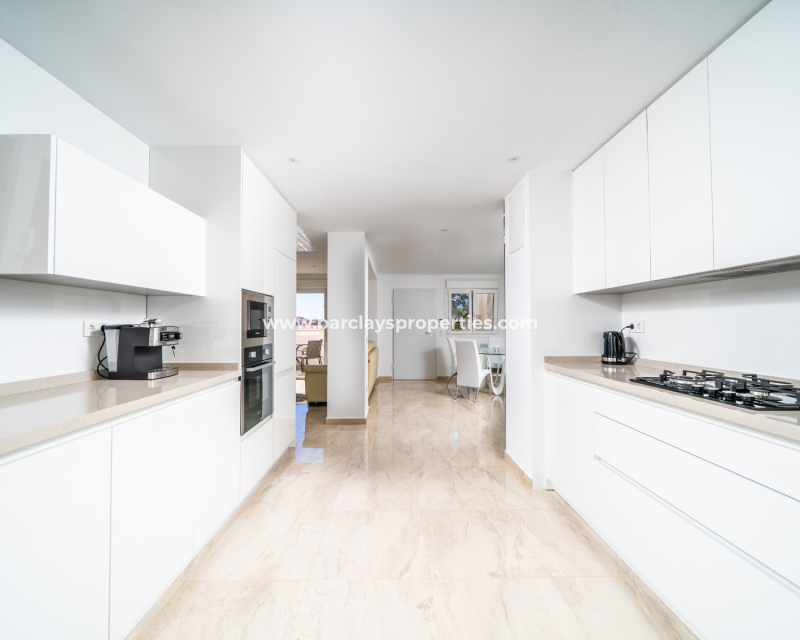 Resale - Fristaende Villa  - Urb. La Marina